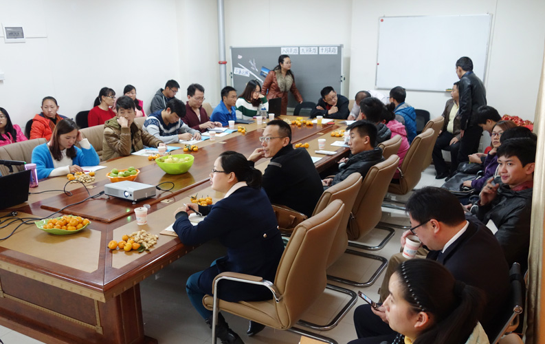 目前天度客戶沙龍已順利舉行4期，我們將一直秉承全公益、凈干貨、不推銷產品的理念，助力天度新老客戶開展網(wǎng)絡營銷和移動互聯(lián)網(wǎng)營銷。